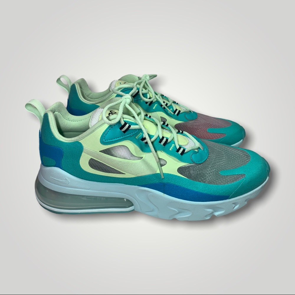 Air Max 270 React